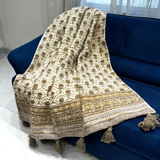 Effortless Floral Cotton Sofa Throw