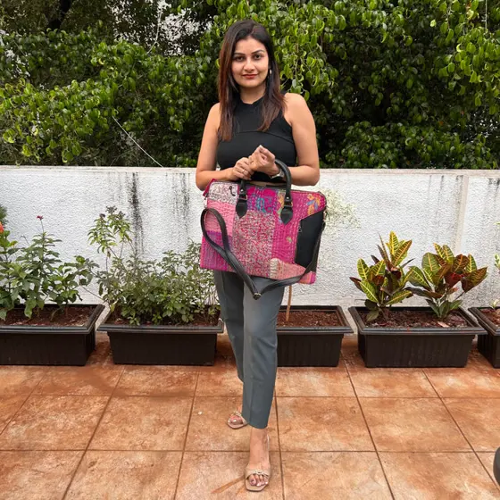 Smart and Sleek Mauve Laptop Bag